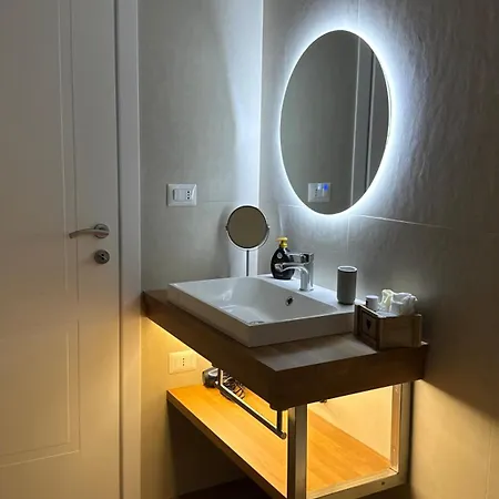 Centro Storico Casa Viscardi 2 Apartamento Nápoles