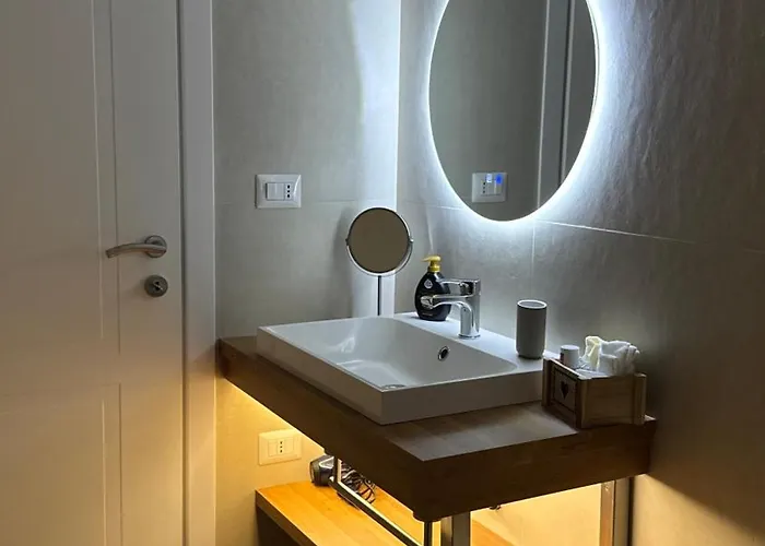 Centro Storico Casa Viscardi 2 Apartment Naples